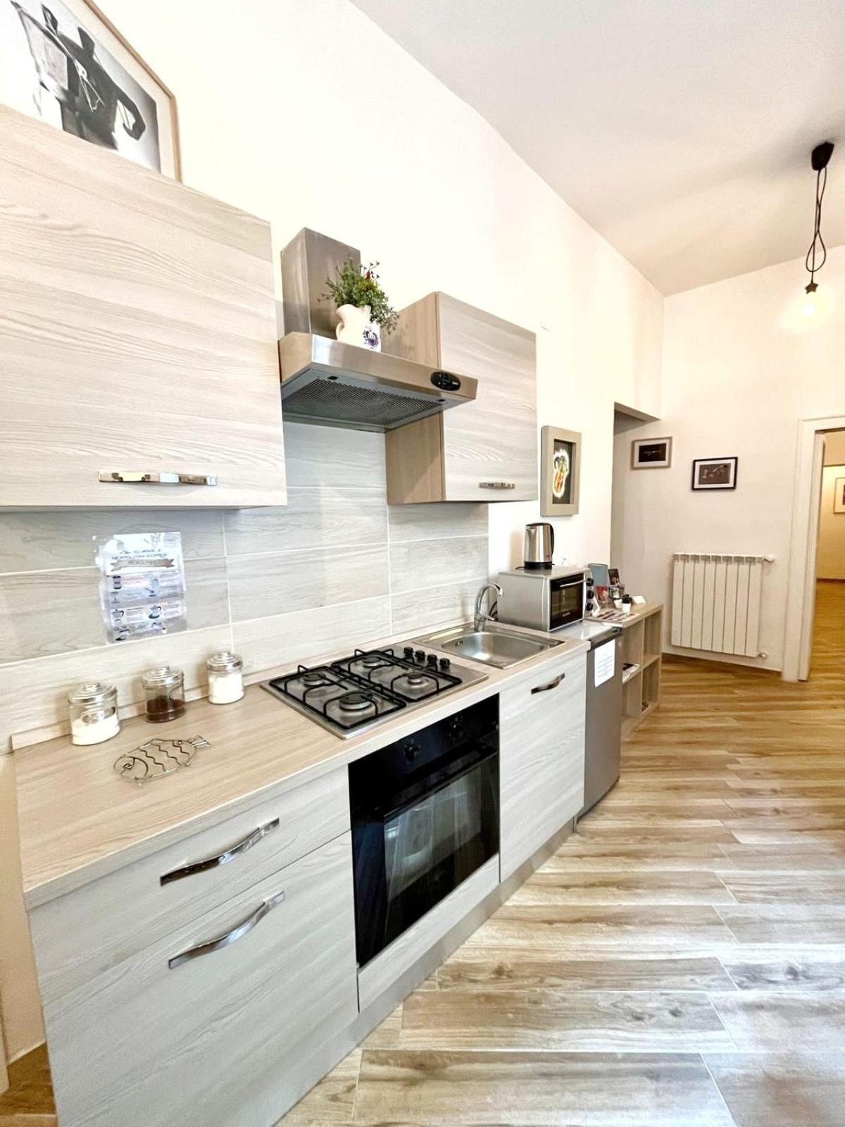 Guesthouse Marcanto - Duomo Neapol Zewnętrze zdjęcie