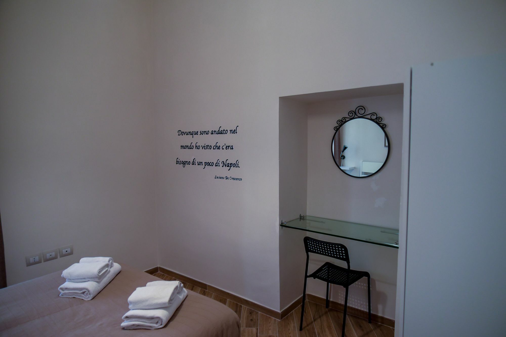 Guesthouse Marcanto - Duomo Neapol Zewnętrze zdjęcie